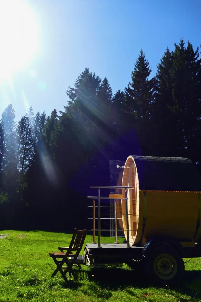 Mobile Fasssauna Ferienhaus Mobile Fass Sauna am Ferienhaus im Thüringer Wald